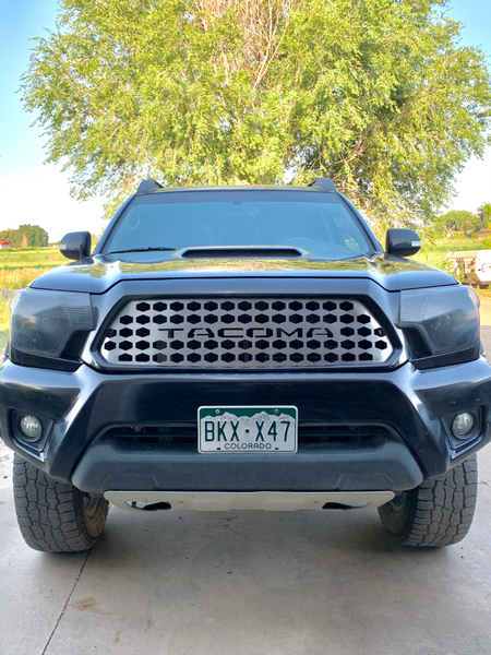 TOYOTA TACOMA GRILLE 2012-2015